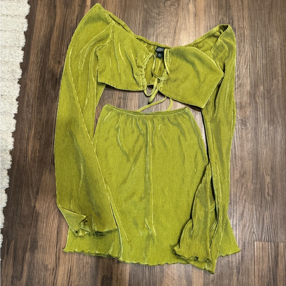 Wild Fable Olive Green Skirt Set